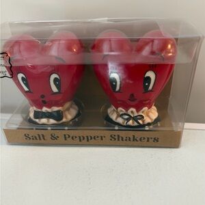 NEW JOHANNA PARKER Red HEART salt and pepper shakers
